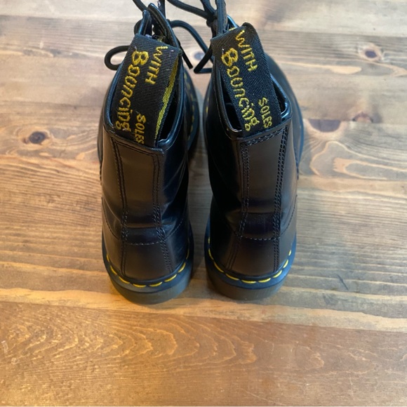 Dr Martens Leather Lace Up Boots - Picture 3 of 4